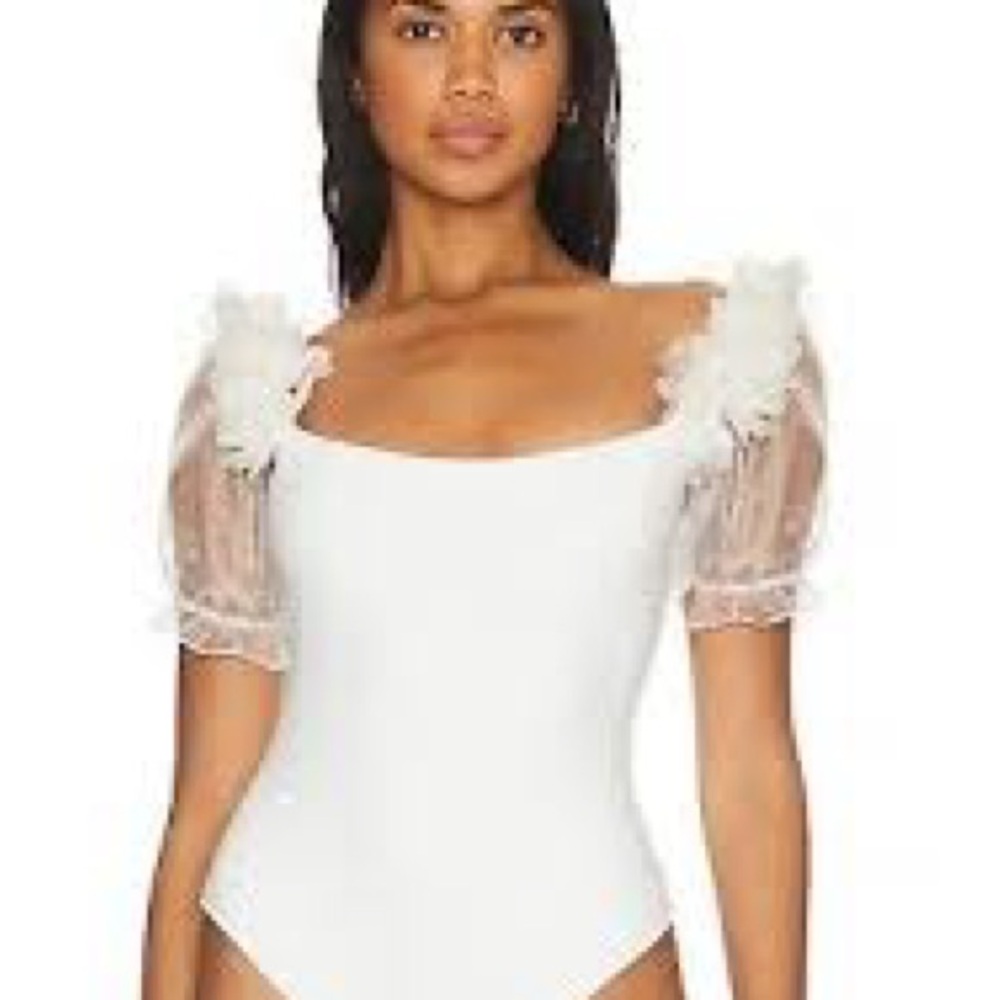 Elegant White Puff Sleeve Bodysuit